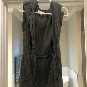 Loose fitting sleeveless cardigan